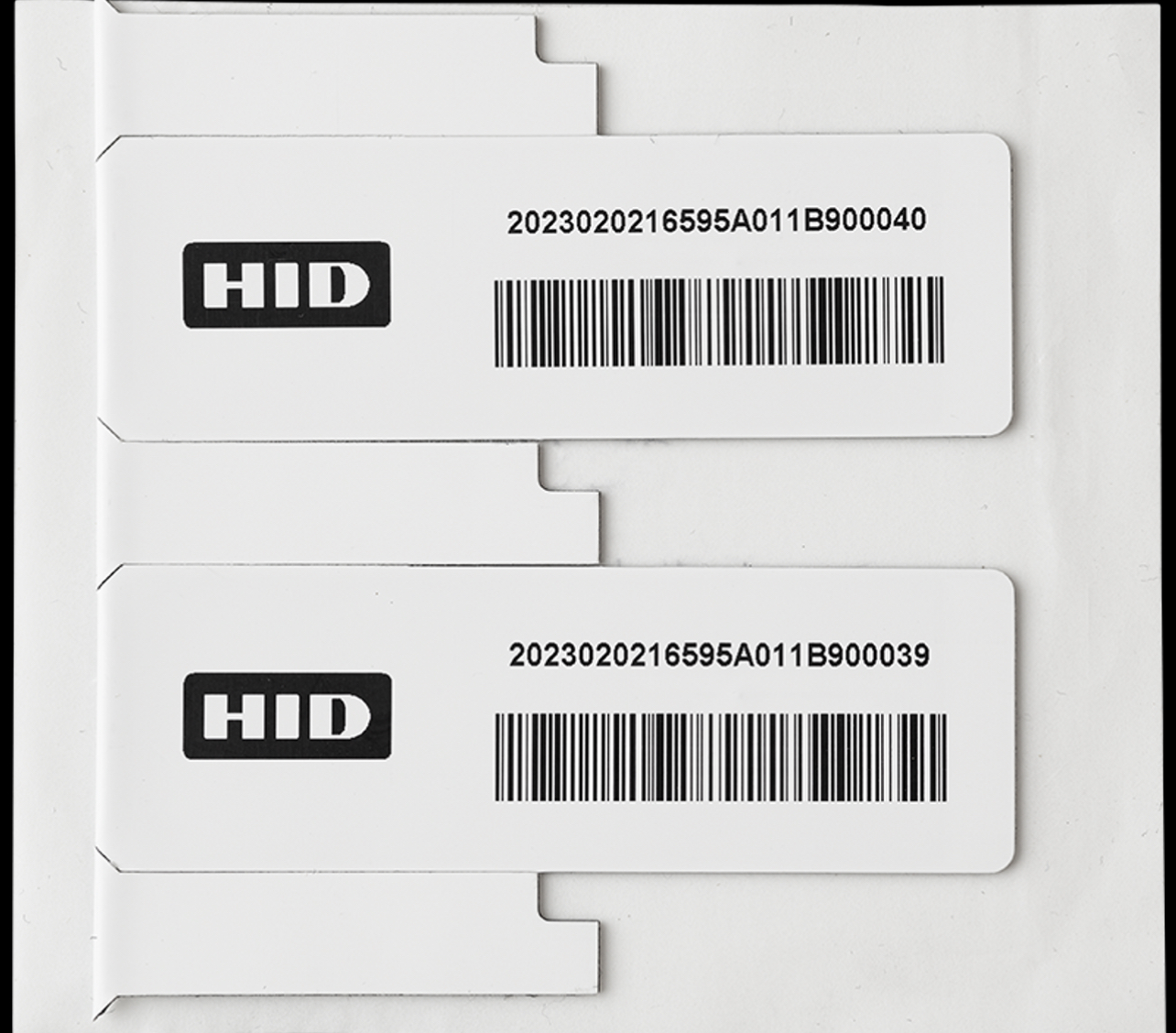 NHÃN RFID DÁN TRÊN KIM LOẠI HID IQ ON-METAL